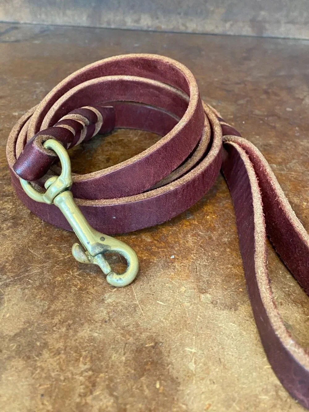 Leather Dog Leash 1/2'' x 48'' Burgundy Latigo Leather Leash Brass Snap Hook